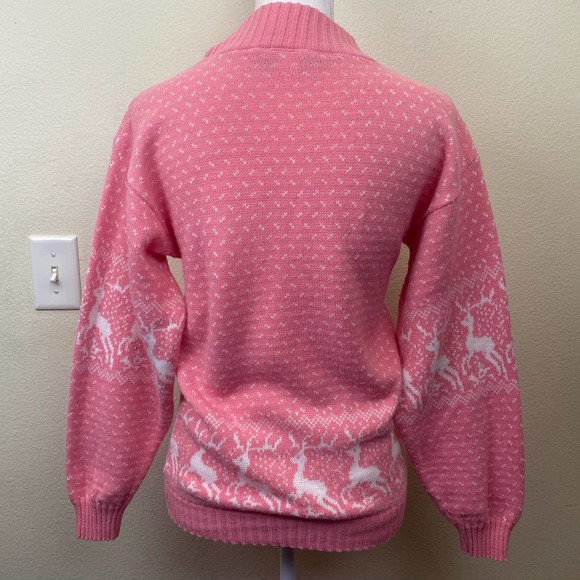 VTG Pink Holiday Print Acrylic Made In The USA Sweater - Picture 6 of 10